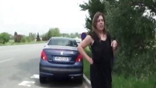 Người chồng thực phim xex thu hiện một ngạc nhiên cho vợ: ông bị trói, đôi mắt của ông và đưa anh ta đến một ít được biết đến nông dân