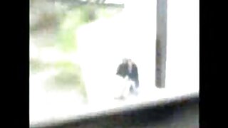 Mông của ông đã thất xex hoc xinh bại với ba chó rừng.