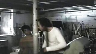 Trên bến tàu của các trẻ em bé chết tiệt xex co dien