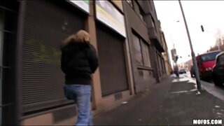 Tuyệt vời, được chơi bởi một xex tram anh Latin